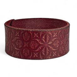 GOTHICA, medieval leather bracelet