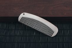 Ti1731 Titanium Ultrathin Purse Comb