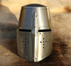 ROBERT, Great helm