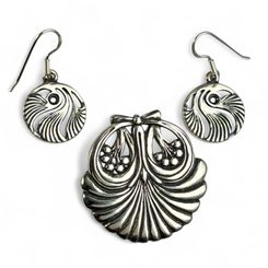 SHELLS, Prague Art Nouveau, Art Nouveau jewelry, silver pendant and earrings