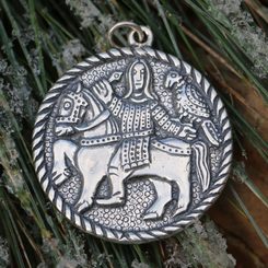 FAUCON MÉDIÉVAL Moravie Magna pendentif en argent sterling