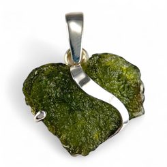 Heart, pendant - Moldavite, silver 925/1000