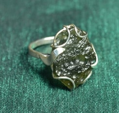 SILVER RING, RAW MOLDAVITE, Ag 925