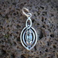 MAIA, pendant, faceted topaz, silver