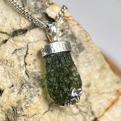 UROBOROS, silver pendant, moldavite Ag 925