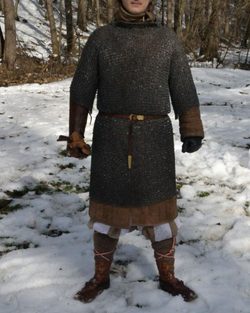 Chainmail Shirt - Hauberk, riveted, 8 mm, short sleeves, chest size 120 cm