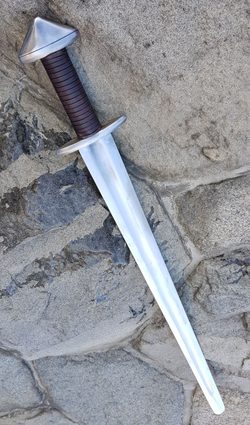 BORG - épée viking - brun