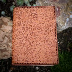 Medieval Leather Book Case A6 - GOTICA