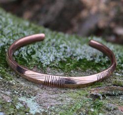 Bracelet rainuré, bronze