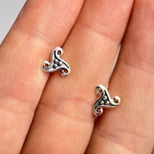 Celtic triskel, silver earrings 925/1000