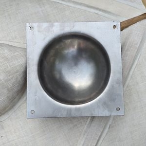 Bosse de bouclier, 2 mm d'acier, romain, umbo, carré - droit