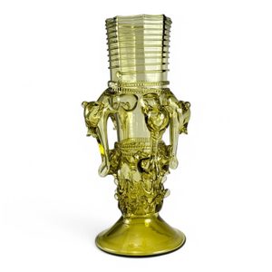 The replica of the cup from England, the migration of nations