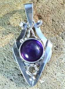 AMALIE, Art Nouveau jewellery, silver pendant with amethyst, Ag 925
