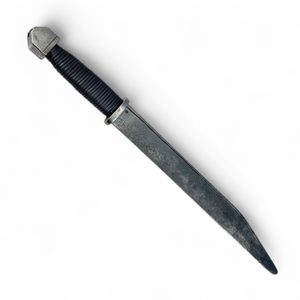 ORI, Viking seax