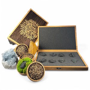 WOODEN BOX for MOLDAVITES, box made of oak wood