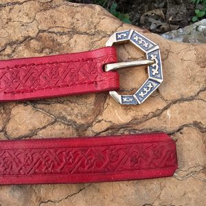 SALZBURG LEATHER BELT, XIII. century, red