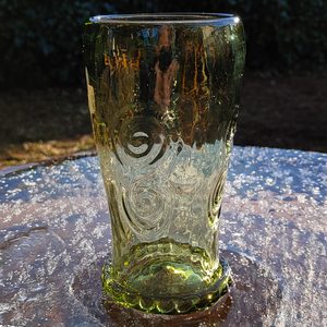 GLASS WITH CELTIC SPIRALS - REPLIKEN HISTORISCHER GLAS{% if kategorie.adresa_nazvy[0] != zbozi.kategorie.nazev %} - KERAMIK{% endif %}