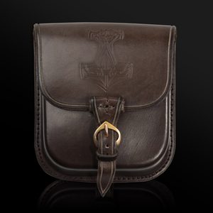 THOR'S HAMMER, LEATHER BELT BAG - BROWN - BAGS, SPORRANS{% if kategorie.adresa_nazvy[0] != zbozi.kategorie.nazev %} - LEATHER PRODUCTS{% endif %}