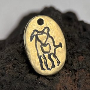 ELSKERE, Lovers, Tanum petroglyph, brass pendant