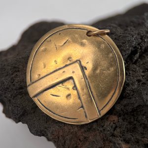 SPARTA, Spartanisches Schild, Anhänger, Bronze