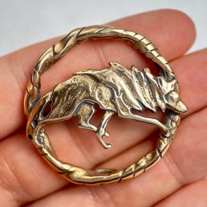 LOUP, broche costume, bronze