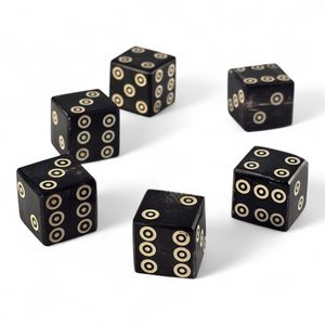 Dice, black - horn 1 piece