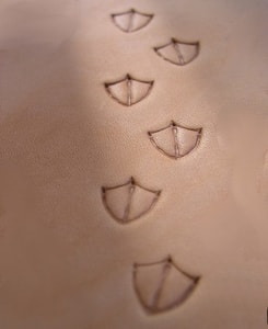 DUCK TRACK, leather stamp