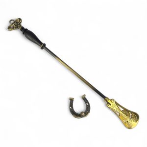 Castle shoe spoon, horse and horseshoe motif