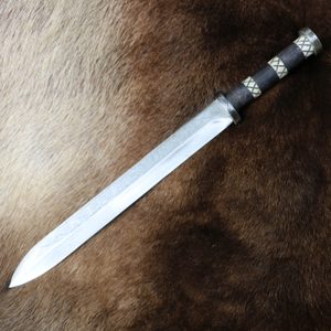 COUTEAU SEAX, GRAVÉ - SCRAMASAXE{% if kategorie.adresa_nazvy[0] != zbozi.kategorie.nazev %} - ARMURERIE: LES ARMES{% endif %}