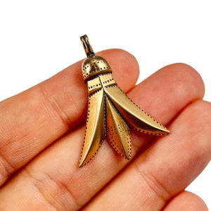 Cigale, pendentif romain-germanique, bronze