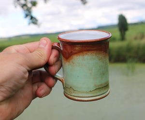 COFFEE CUP - RUSTIC CERAMICS{% if kategorie.adresa_nazvy[0] != zbozi.kategorie.nazev %} - CERAMICS, GLASS{% endif %}