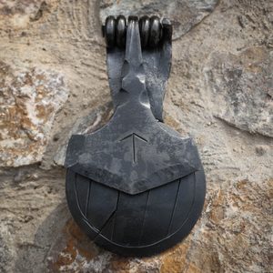 THOR'S HAMMER AND SHIELD DOOR KNOCKER - FORGED PRODUCTS{% if kategorie.adresa_nazvy[0] != zbozi.kategorie.nazev %} - SMITHY WORKS, COINS{% endif %}