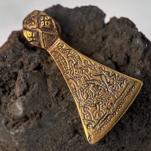 VIKING AXE MAMMEN, bronze pendant