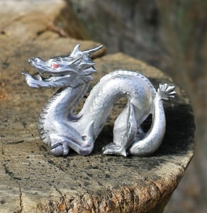 CHINESE DRAGON, TIN FIGURINE - PEWTER FIGURES{% if kategorie.adresa_nazvy[0] != zbozi.kategorie.nazev %} - PAGAN DECORATIONS{% endif %}