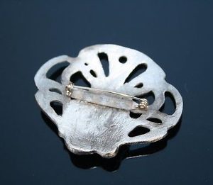WOMEN, ART NOUVEAU BROOCH, tin