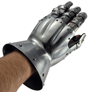 Hourglass finger gloves, 14th century, 1,5mm steel
