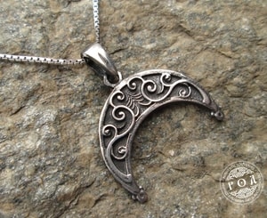 LUNICA, SILVER PENDANT - PENDANTS{% if kategorie.adresa_nazvy[0] != zbozi.kategorie.nazev %} - SILVER JEWELLERY{% endif %}