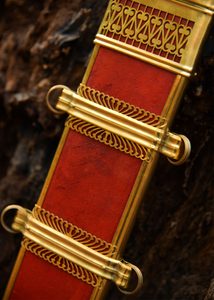 Dubravica Gladius avec fourreau en cuir