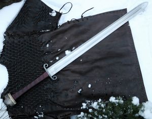 BARBARIAN two-handed sharp fantasy sword with Scabbard on the back