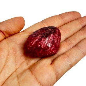 Thulit, Norwegen, getrommelter Stein