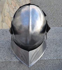 CASQUE RENARD - FANTASY - CASQUES DE LUXE, FANTASY, JAPONAIS, RÉCENTS{% if kategorie.adresa_nazvy[0] != zbozi.kategorie.nazev %} - ARMURES ET BOUCLIERS{% endif %}