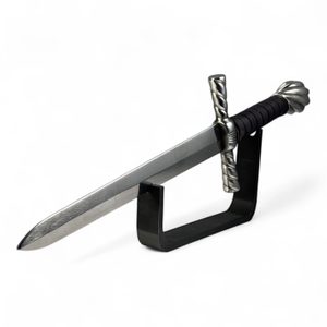 Knife or dagger holder, large
