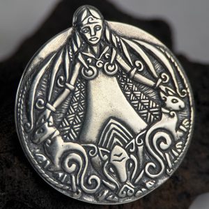 FREYA Viking Pendant Silver