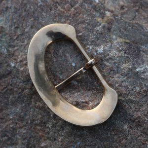 Belt buckle, early Middle Ages, bronze