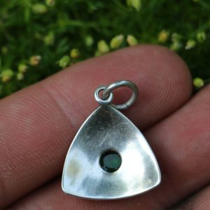 BOUDICCA, sterling silver pendant with greem glass
