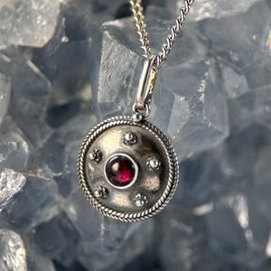 ANTICA ROMA, pendentif en argent avec un joyau