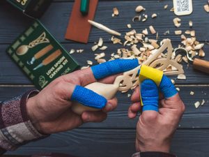 Celtic Spoon Carving Kit – Complete Starter Whittling Kit DIY04