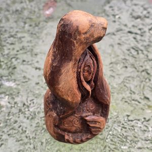 Selkie, statue sculptée