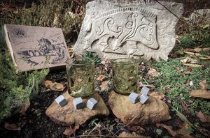WHISKEY Green Glass, Gift Set 2 glasses + 6 cubes