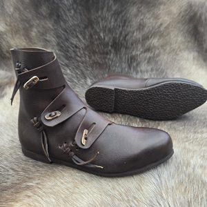 BORG, VIKING CHAUSSURES EN CUIR - CHAUSSURES VIKING ET SLAVES{% if kategorie.adresa_nazvy[0] != zbozi.kategorie.nazev %} - COSTUMES, CHAUSSURES{% endif %}